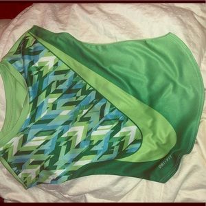 The nike tee 2t dri-fit